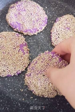 Creamy Sesame Purple Potato Cake recipe