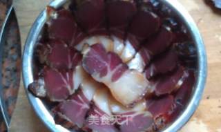 Food under Hunan Flavor--steamed Bacon with Salted Vegetables recipe