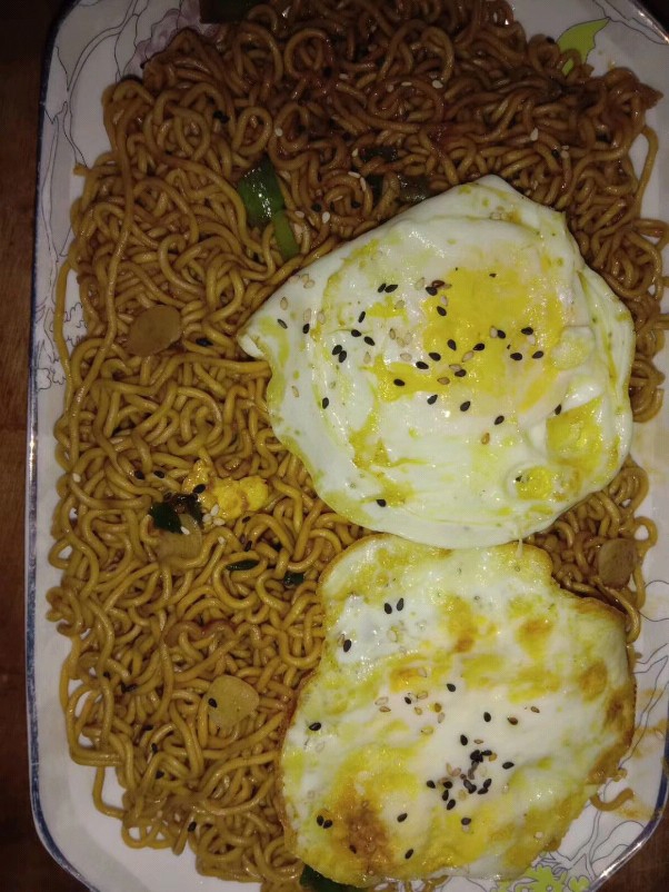 Poached Egg, Fried Instant Noodles
