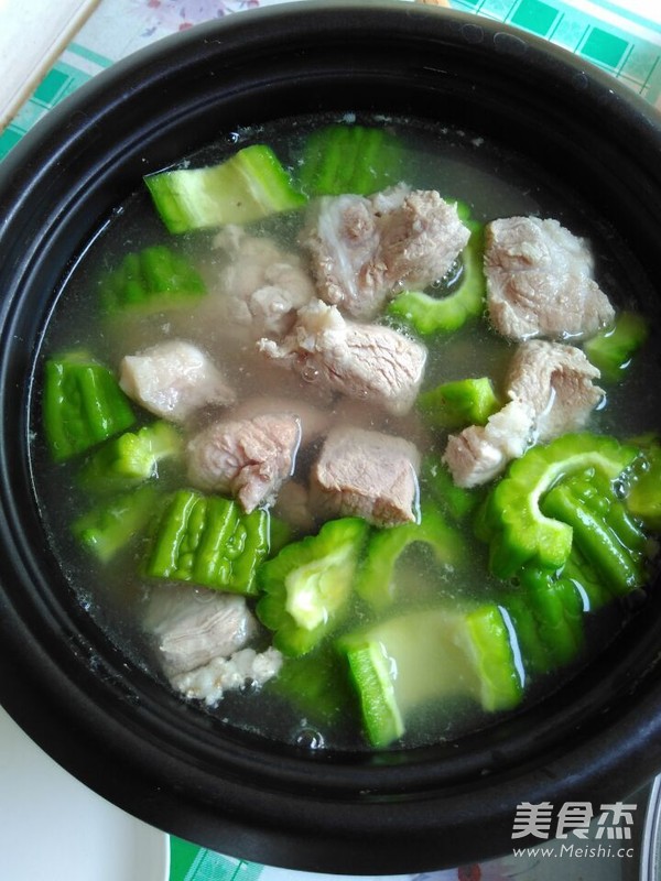 Bitter Gourd Pork Ribs Soup recipe