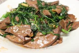Stir-fried Pork Liver with Leek recipe