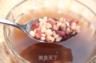Red Bean and Coix Seed Water recipe