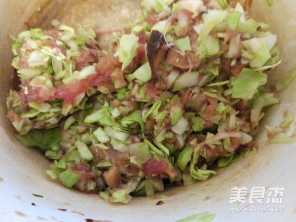 Cabbage and Minced Vermicelli Buns recipe