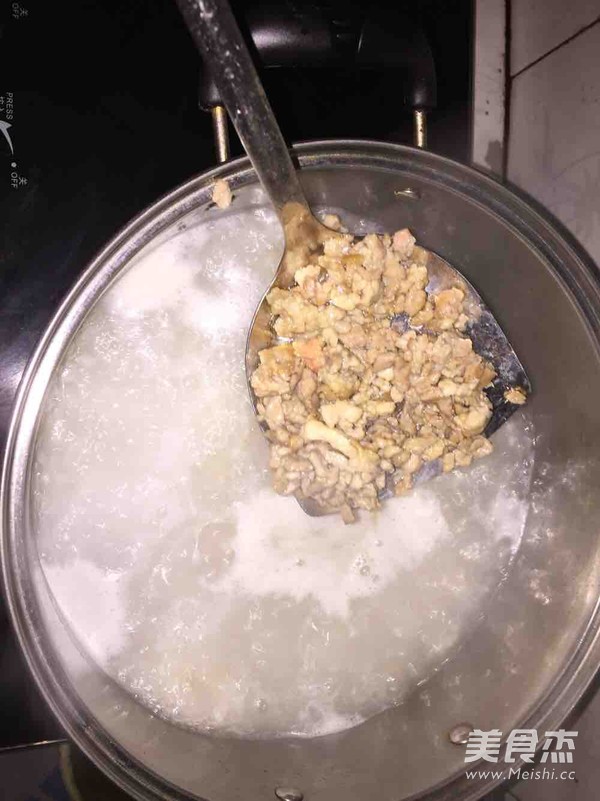 Congee with Preserved Egg and Lean Meat recipe