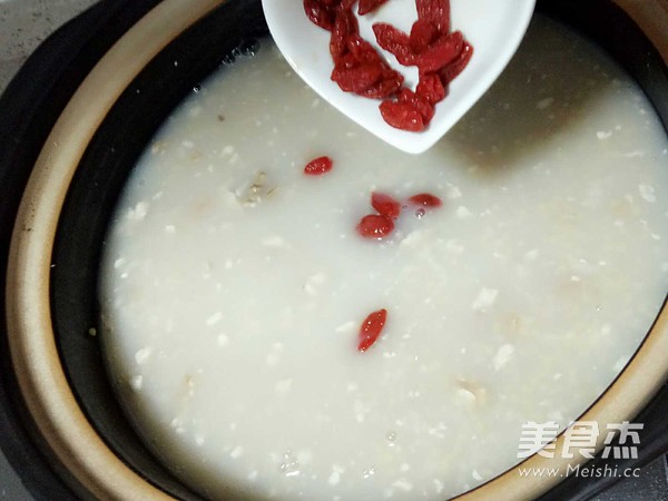 Puzzle Walnut Porridge recipe