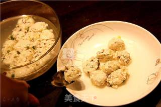 White Jade Balls are As Clean As Jade, So Heart is Quiet and Loves Life recipe