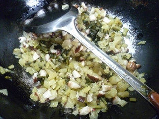 Stir-fried Cabbage with Mushrooms recipe