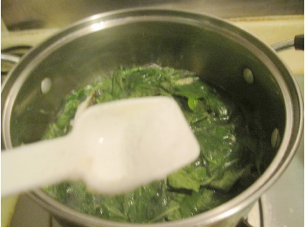 Tilapia and Wolfberry Leaf Soup recipe