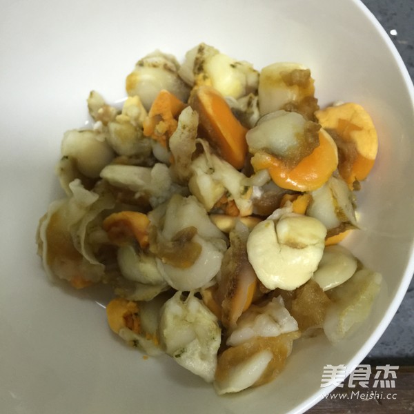 Stir-fried Scallops with Leek recipe