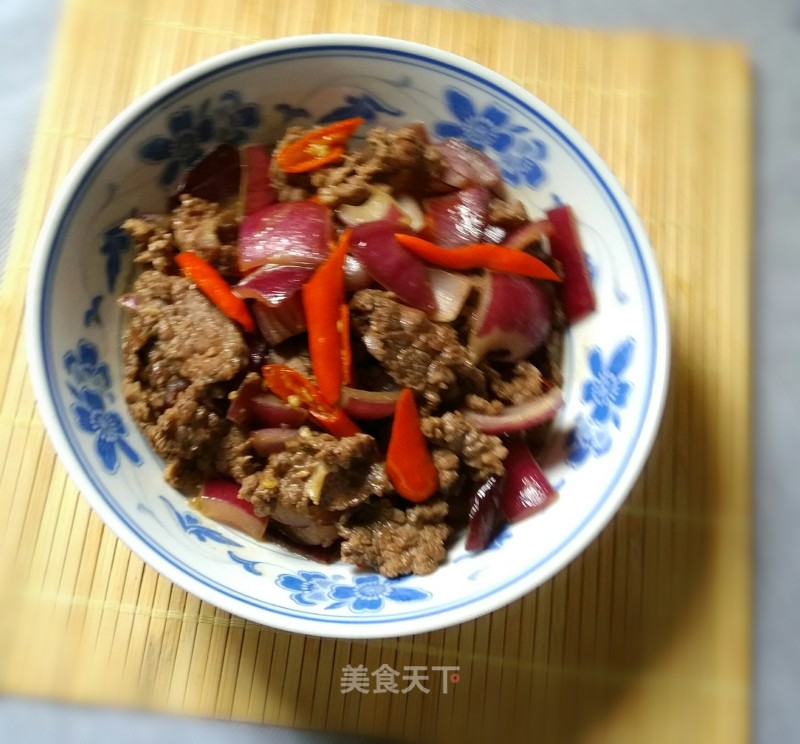 Fried Beef with Onion recipe