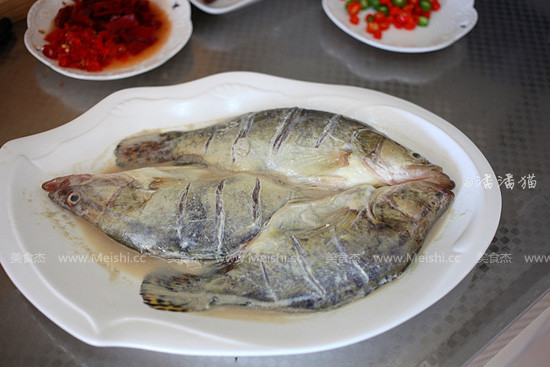 Hunan Version of Smelly Mandarin Fish recipe