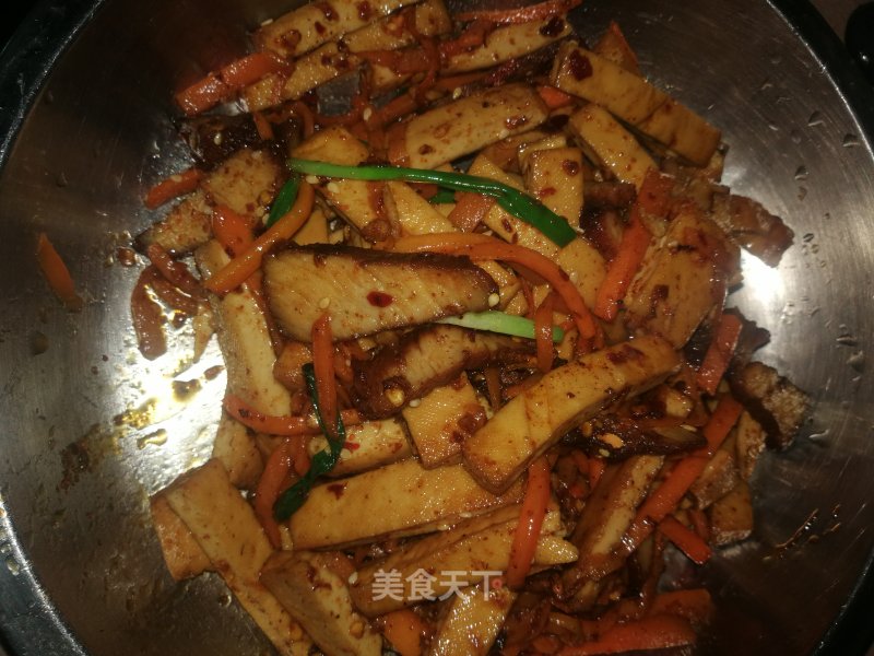 Barbecued Pork with Fried Bean recipe