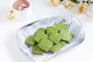 Matcha Pistachio Cookies recipe