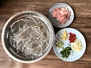 10 Minutes Fast Hand Dishes, A Huge Steamed Pork and Vermicelli Pot recipe