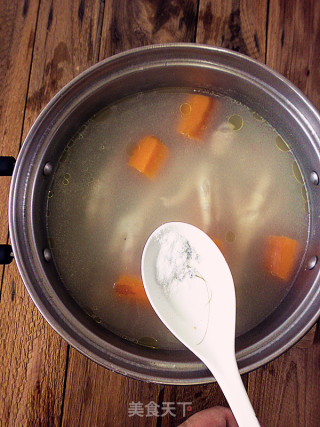 Chicken Feet Soup with Oyster and Oyster recipe