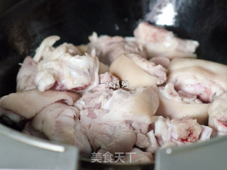 Soy Stewed Pork Knuckle recipe