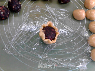 Chestnut Ham Mooncakes recipe