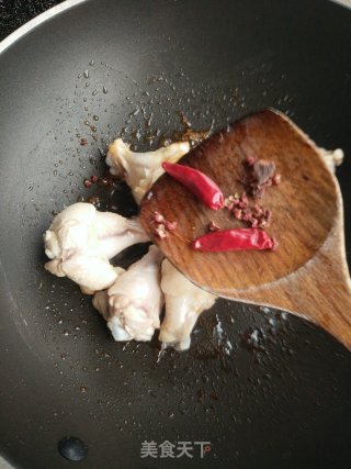 Braised Chicken Wings Root Potatoes recipe