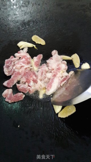 Fried Pork with Bamboo Shoots recipe