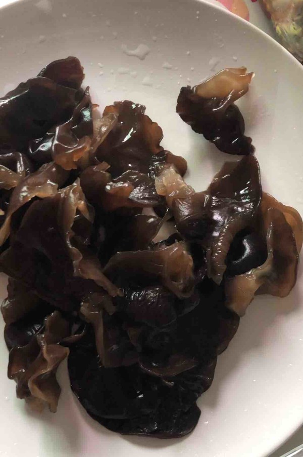 Crispy Cold Sour and Spicy Fungus recipe
