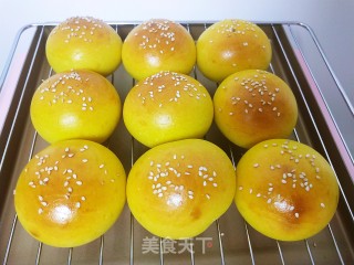 Pumpkin Meal Buns recipe