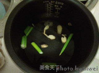 Bamboo Fungus Chicken Soup recipe