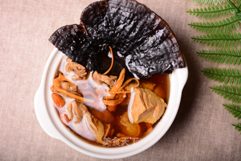 [mother Komori Recipe] Stewed Teal with Lingzhi Cordyceps Flower recipe