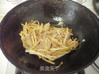 Winter Bamboo Shoots with Konjac Silk Knot recipe