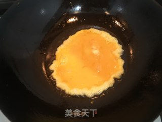Scrambled Eggs with Pumpkin Leaves recipe