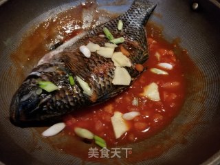 Standing Fish in Tomato Sauce recipe