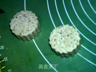 Soft Glutinous Sesame Water Chestnut Cake recipe