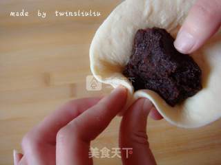 Hedgehog Mouse Patterned Steamed Buns (red Bean Paste Buns) recipe