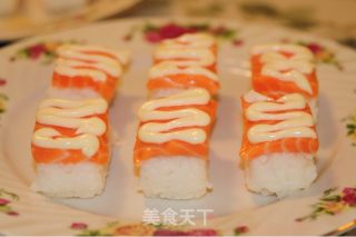 Japanese Style Fire-grilled Salmon Sushi recipe