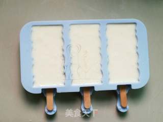 Peach Yogurt Popsicle recipe