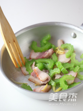 Stir-fried Pork Belly with Bitter Gourd recipe