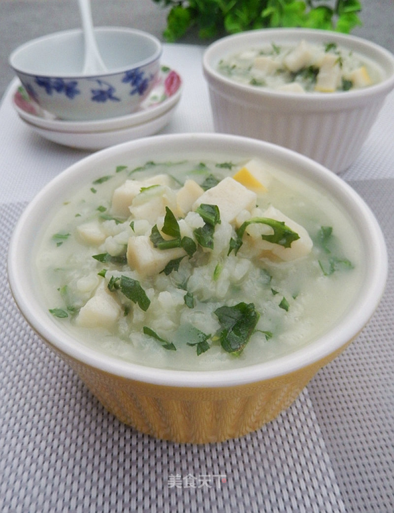 Fish Cakes and Shepherd's Purse Congee recipe