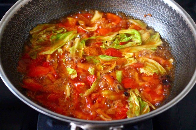 Cabbage Tomato Clam Soup recipe