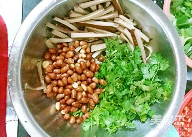 [waste Kitchen] Dried Eggs and Coriander with Side Dish recipe