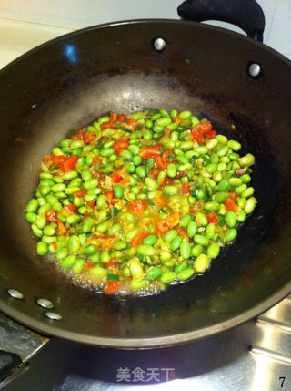 Stir-fried Edamame with Green Peppers and Tomatoes recipe