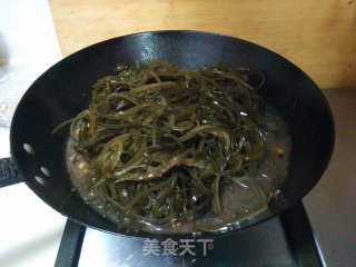[kelp Stewed Pig's Trotters]-simple Yet Delicious recipe