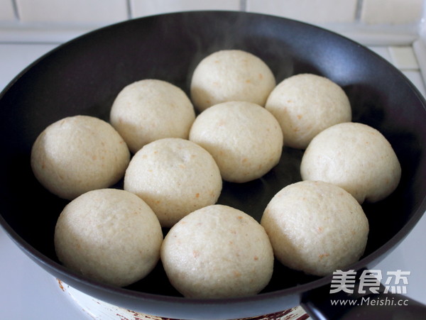 Fermented Oatmeal and Bean Paste Bun recipe
