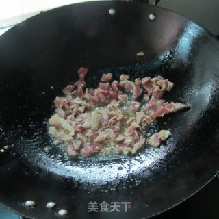 Fried Pork with Fungus and Onion recipe