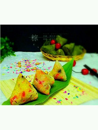 Colored Rice, Peanuts and Mushroom Dumplings recipe