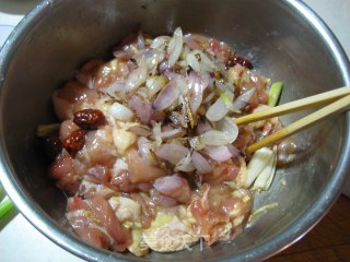 Steamed Chicken with Shallots recipe