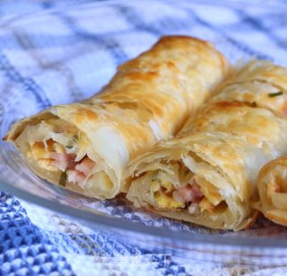 Bacon Cheese Crisp Roll recipe