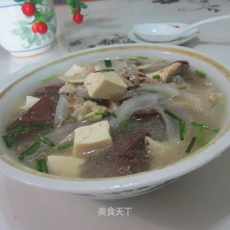 Pork Bone Noodles, Tofu and Pork Blood Soup recipe