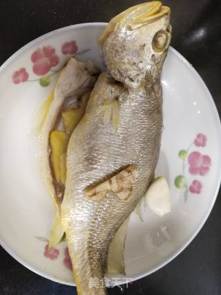 Steamed Cucumber Fish recipe