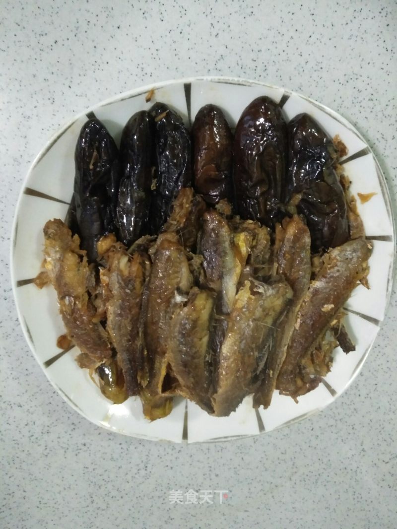 Yellow Croaker Stewed Eggplant recipe