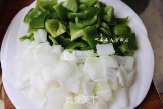 Stir-fried Pork with Green Pepper and Onion recipe