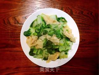 Stir-fried Tofu Skin with Hangzhou Cabbage recipe